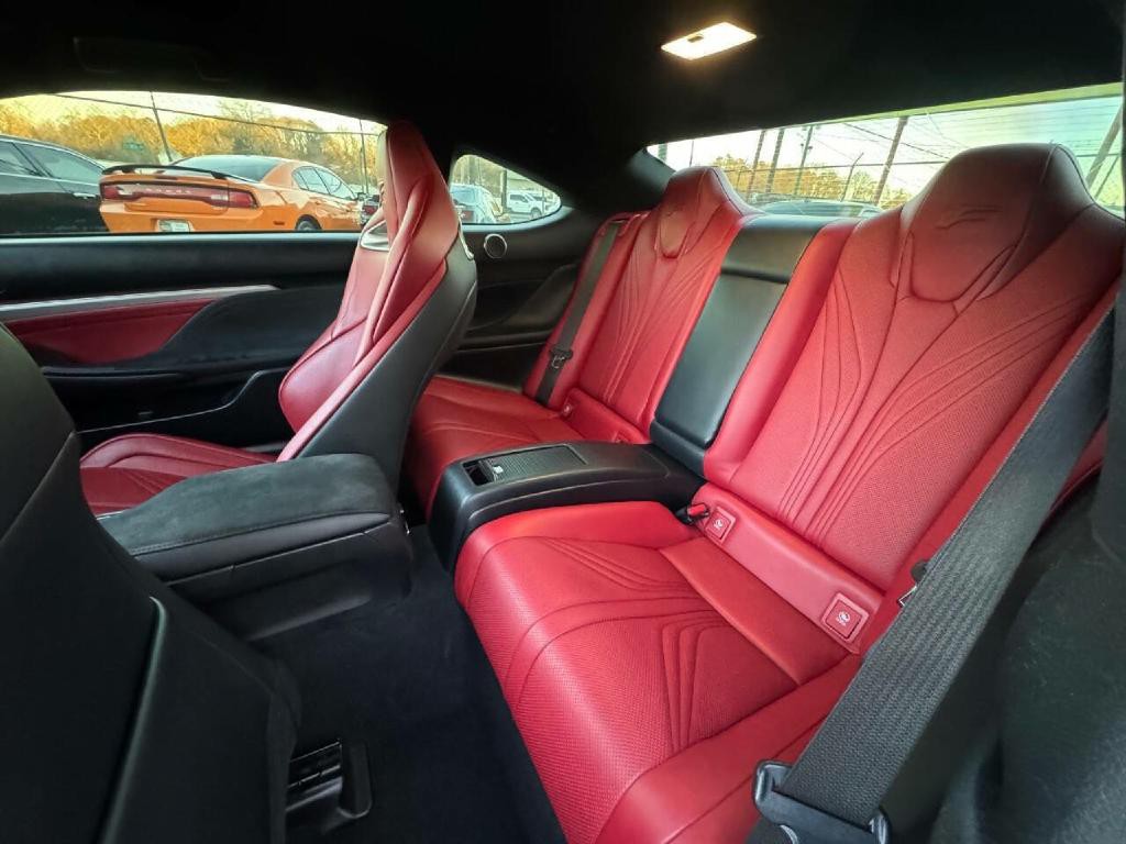 2015 Lexus RC F Image 10
