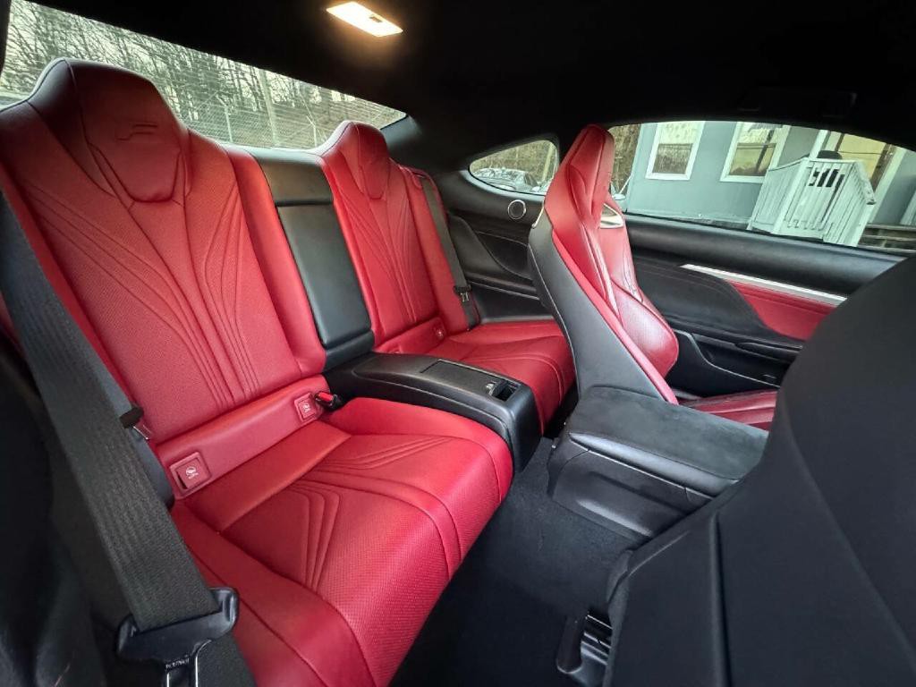 2015 Lexus RC F Image 12