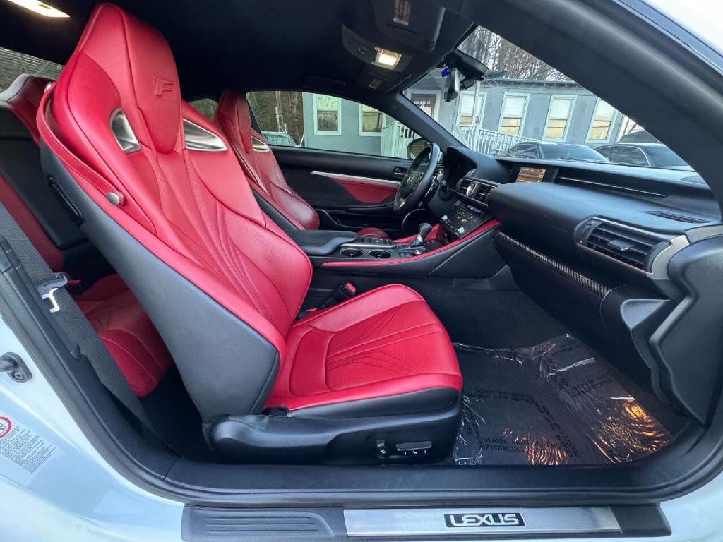 2015 Lexus RC F Image 13