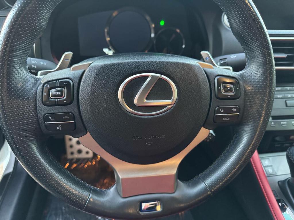 2015 Lexus RC F Image 40