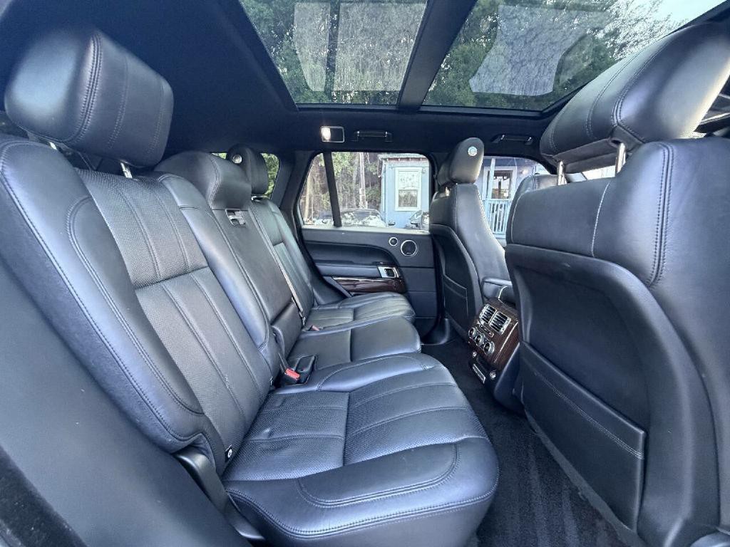 2014 Land Rover Range Rover Image 13