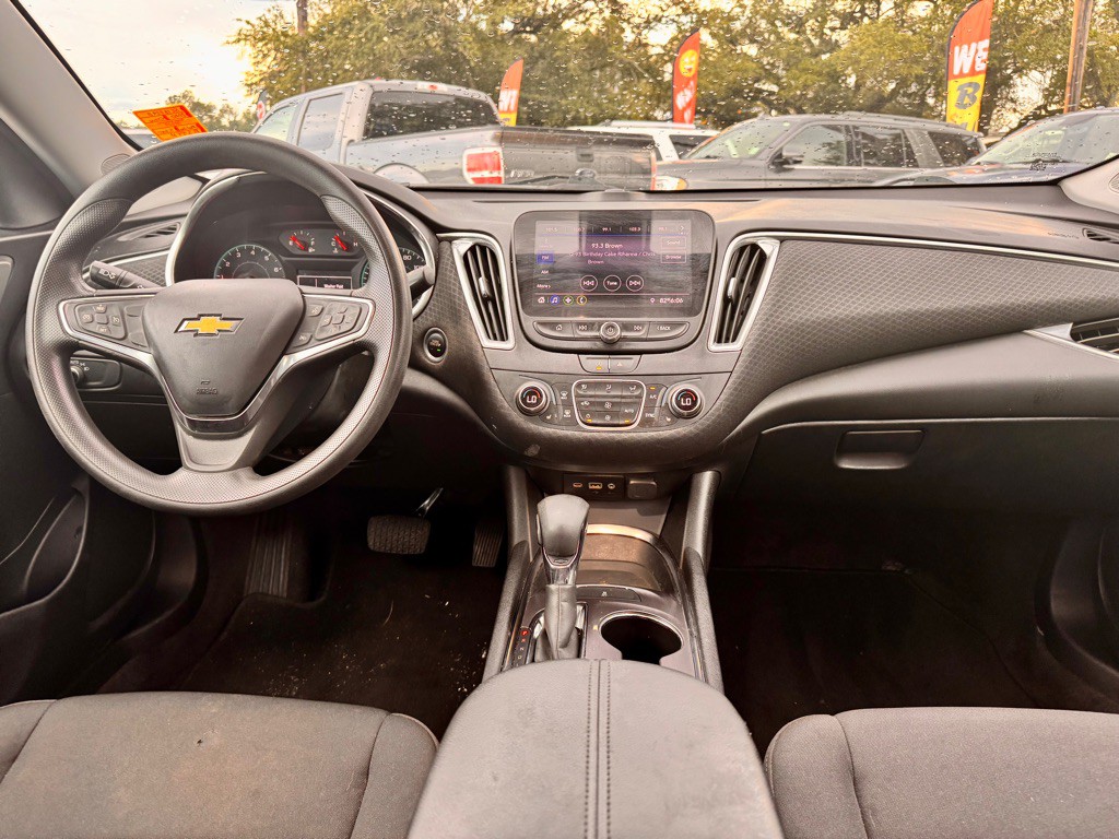 2020 Chevrolet Malibu Image 12