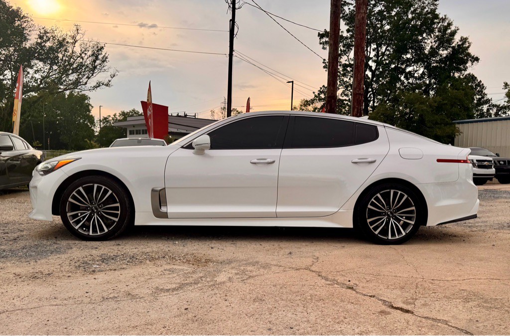 2018 Kia Stinger Image 8