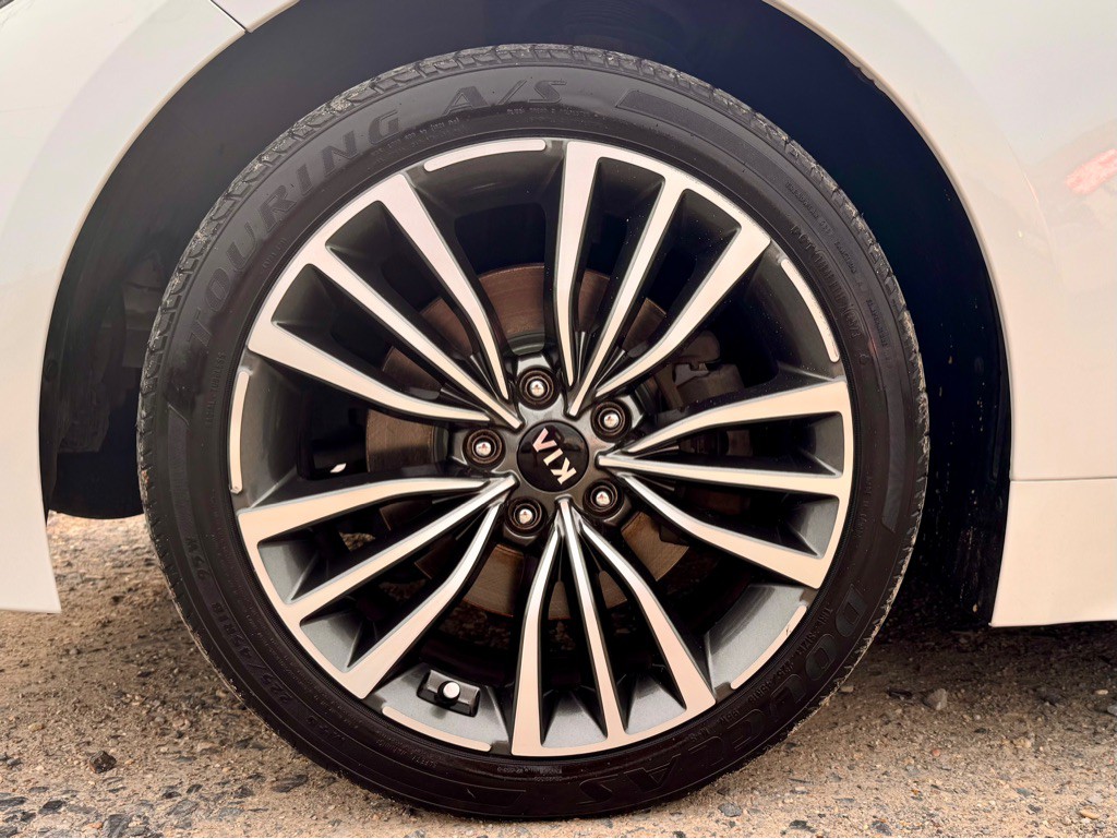 2018 Kia Stinger Image 9