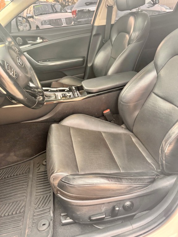 2018 Kia Stinger Image 11