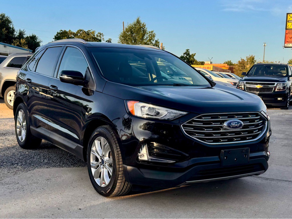 2020 Ford Edge Image 3