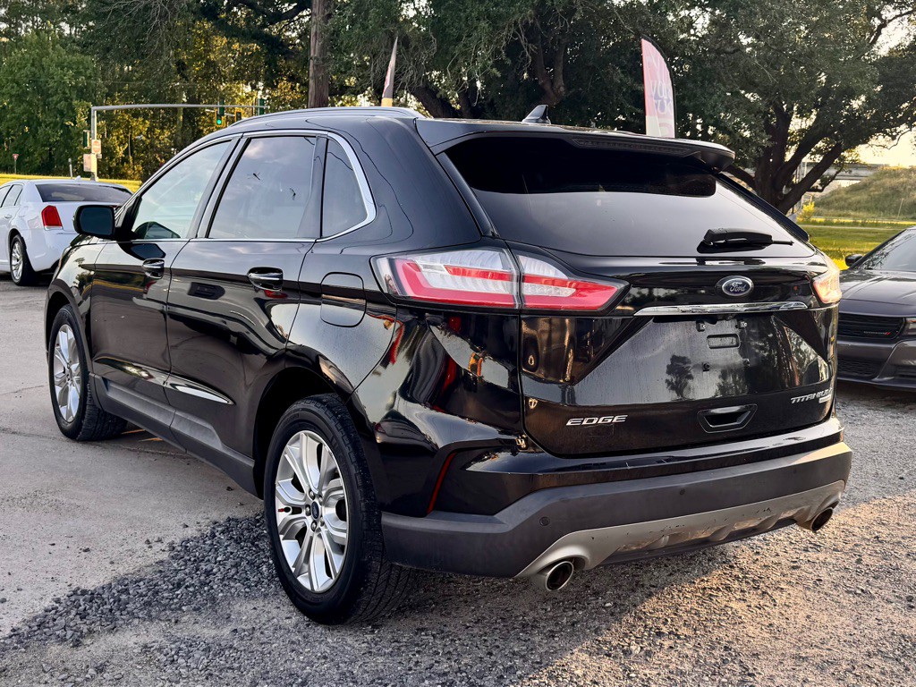 2020 Ford Edge Image 7