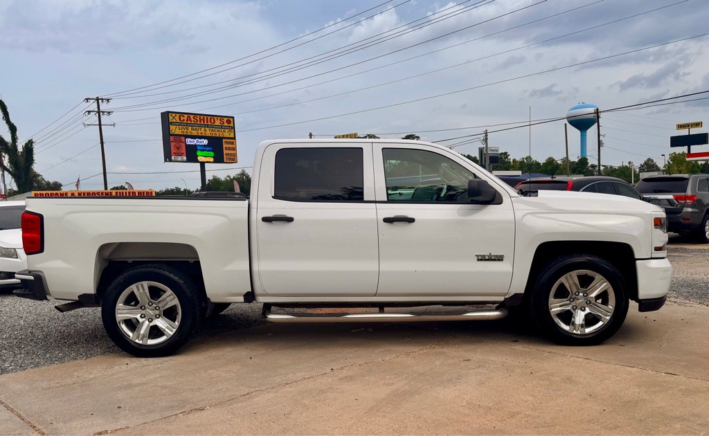 2018 Chevrolet Silverado 1500 Image 4
