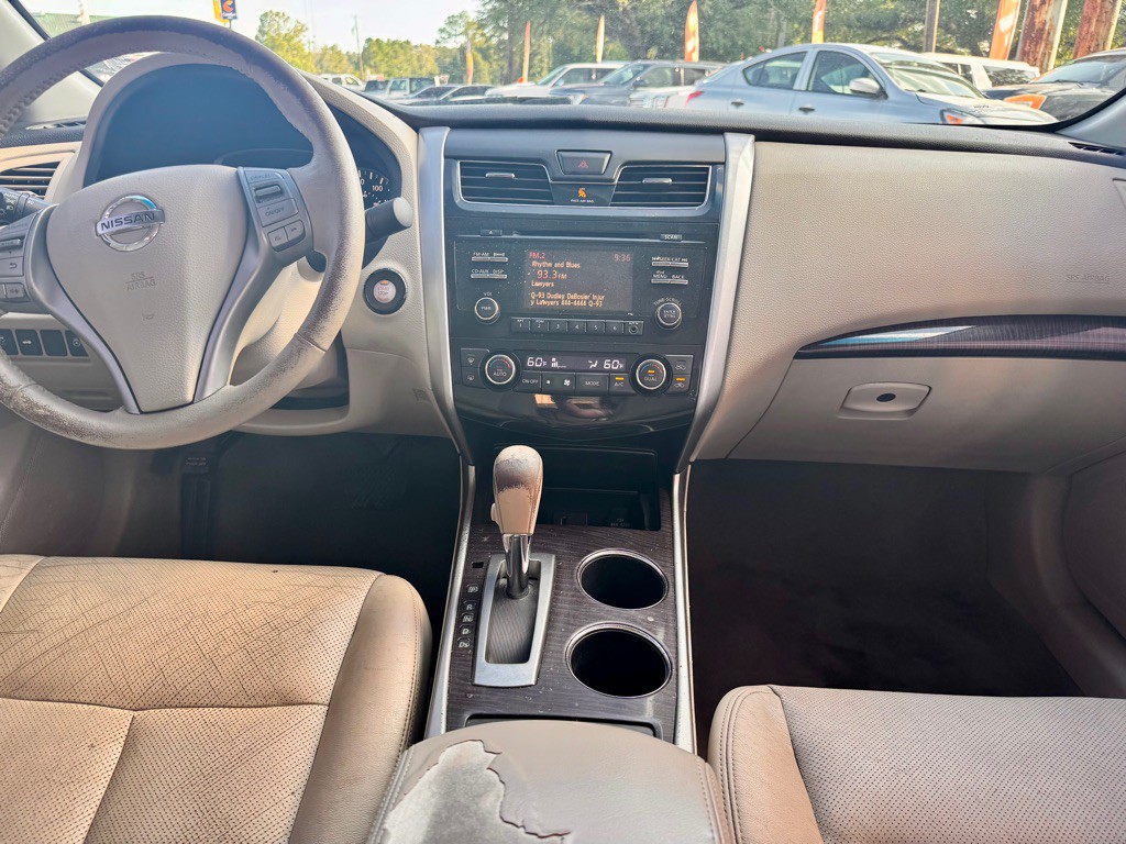 2013 Nissan Altima Image 12