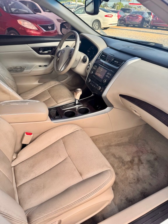 2013 Nissan Altima Image 13