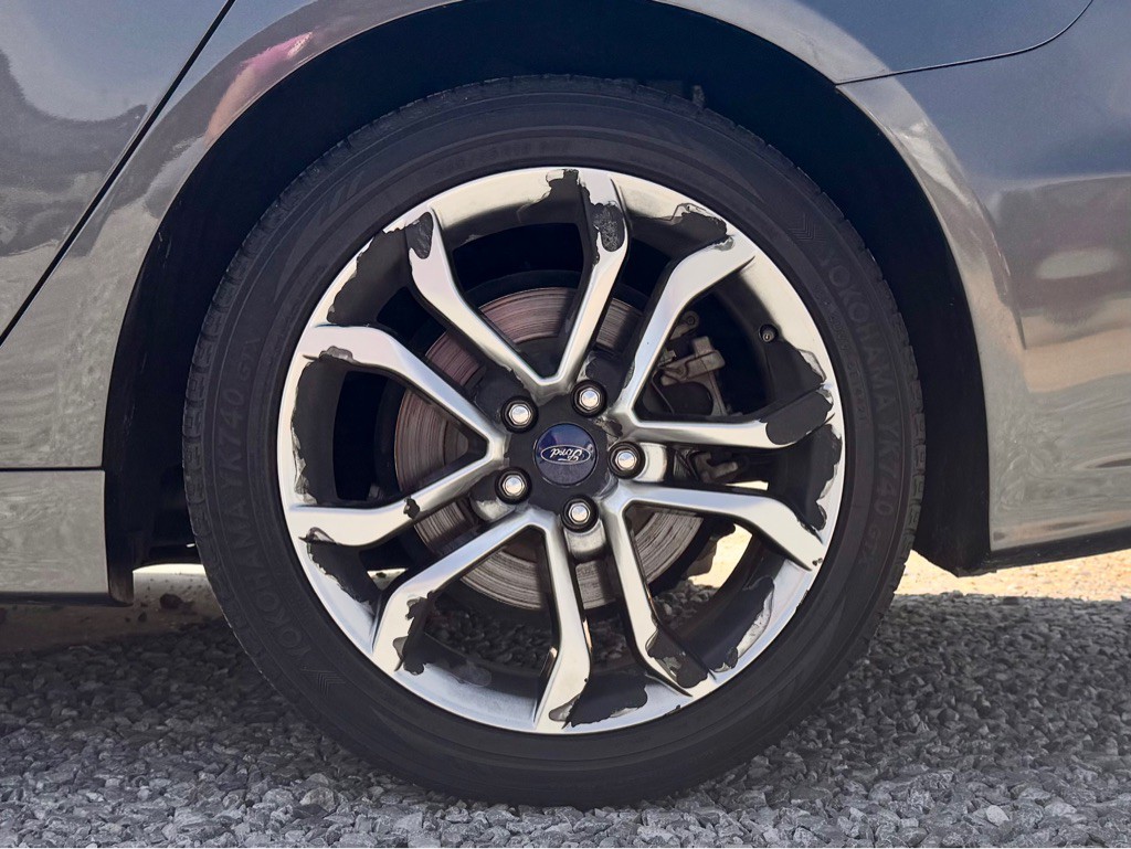 2019 Ford Fusion Image 9