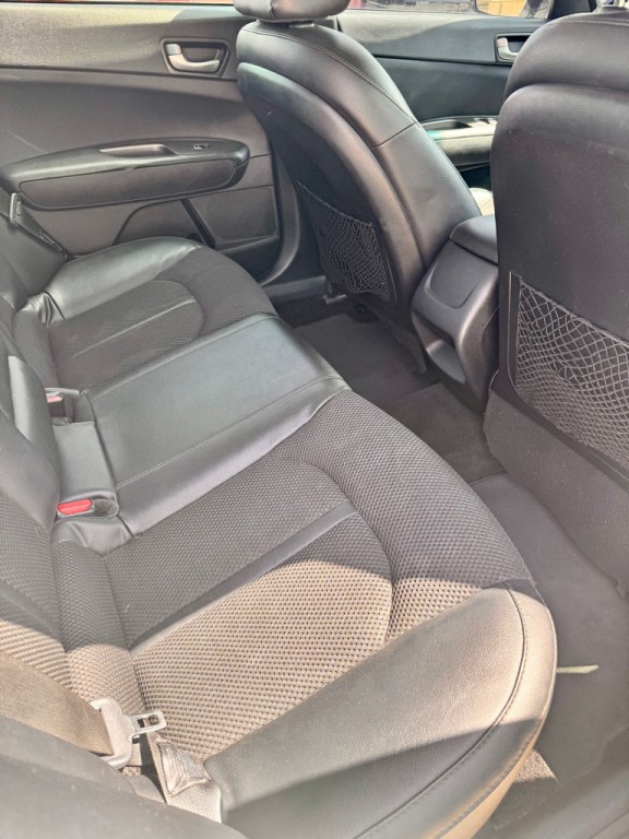 2019 Kia Optima Image 14