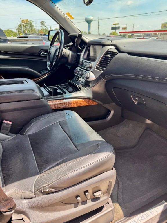 2015 Chevrolet Tahoe Image 12