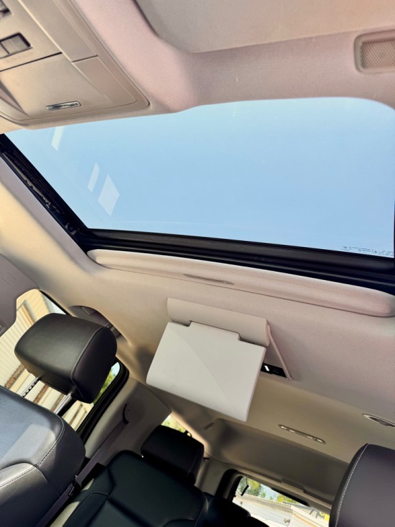 2015 Chevrolet Tahoe Image 19