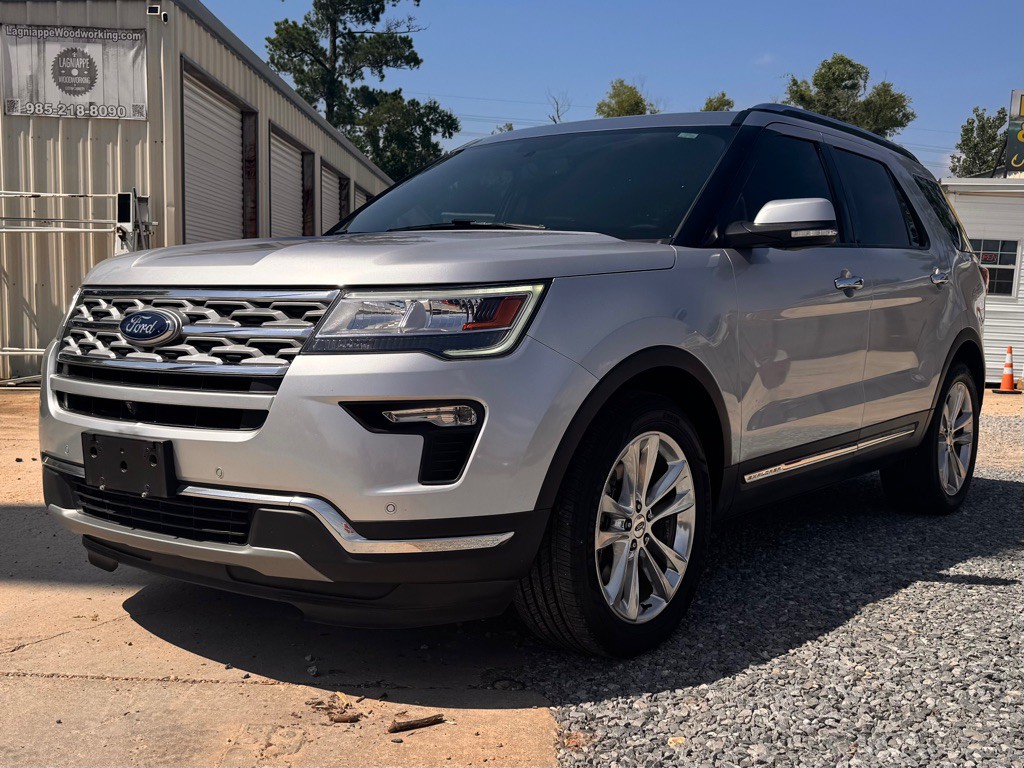 2018 Ford Explorer Image 1