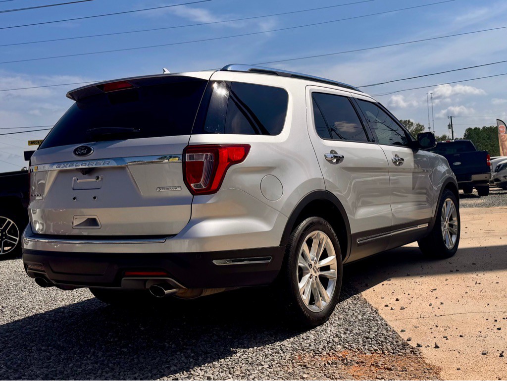 2018 Ford Explorer Image 5