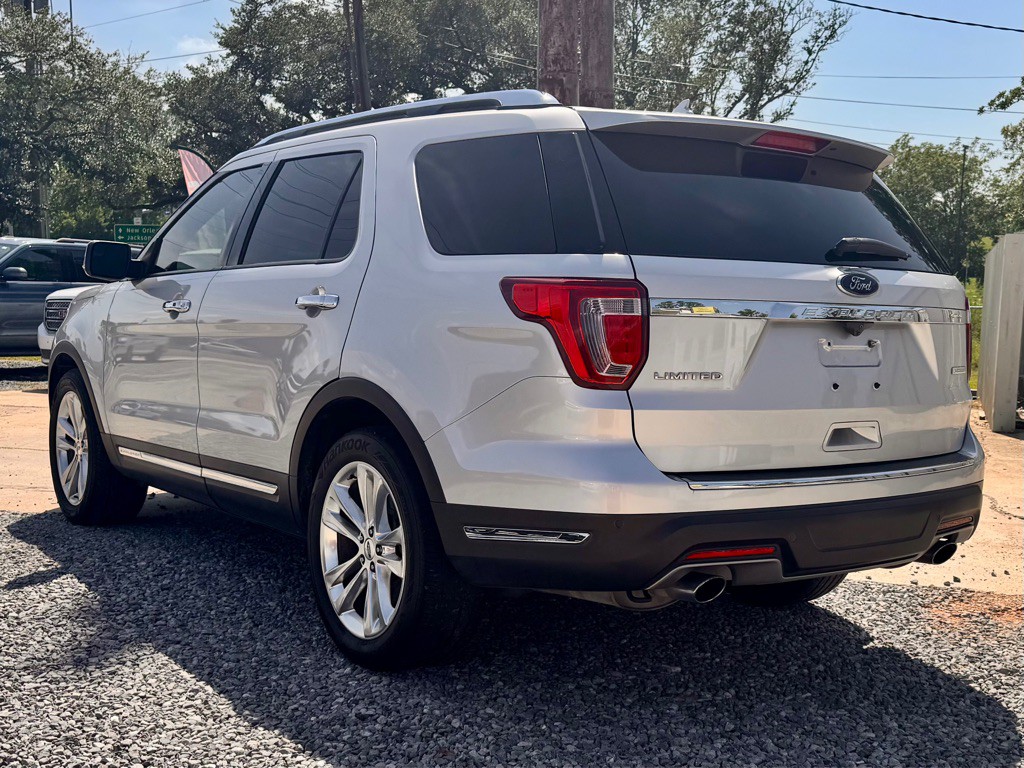 2018 Ford Explorer Image 7