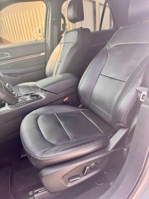 2018 Ford Explorer Image 11