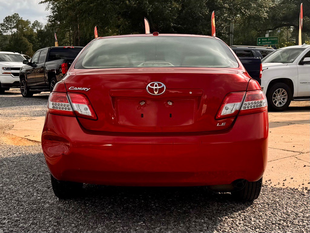 2011 Toyota Camry Image 6
