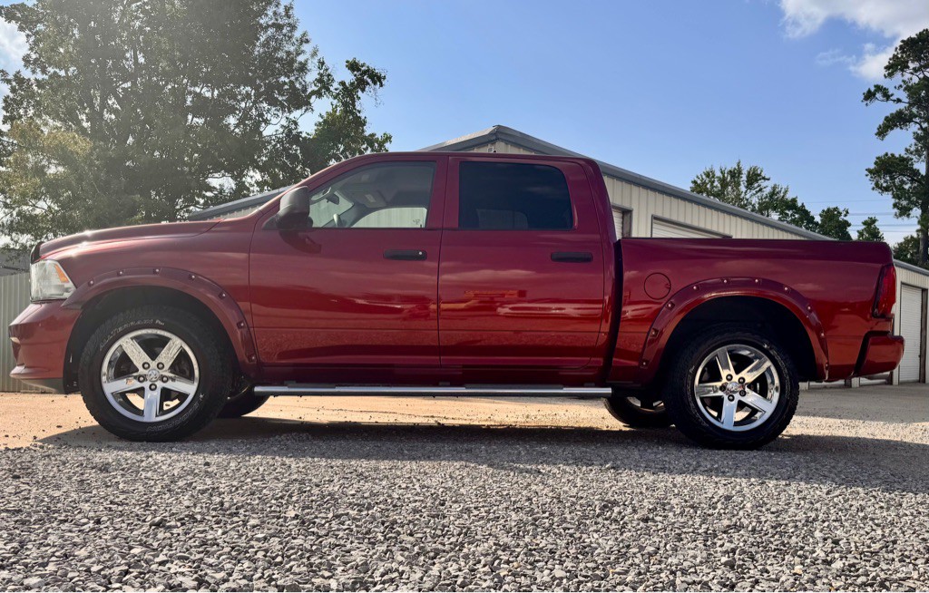 2014 RAM 1500 Image 8