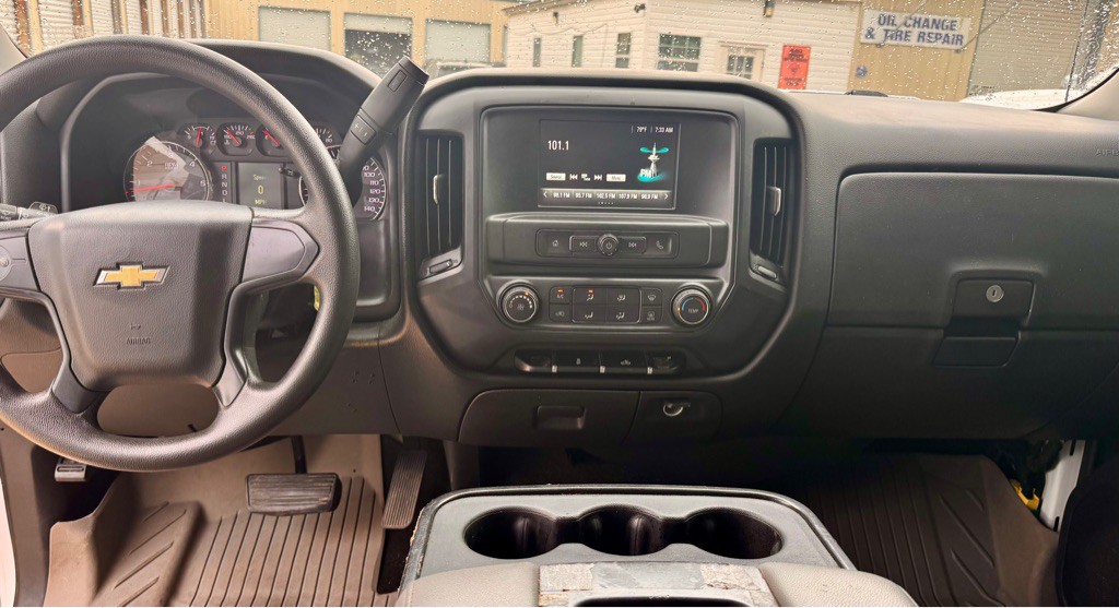 2018 Chevrolet Silverado 1500 Image 12