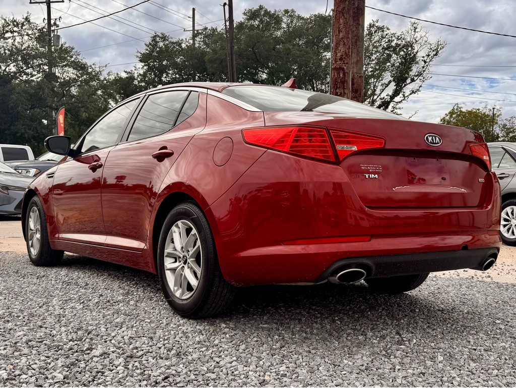 2011 Kia Optima Image 7