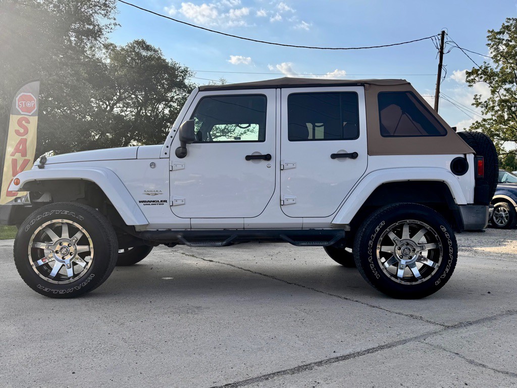 2012 Jeep Wrangler Unlimited Image 8