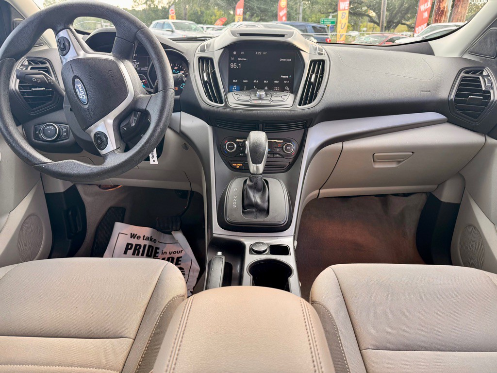 2016 Ford Escape Image 11