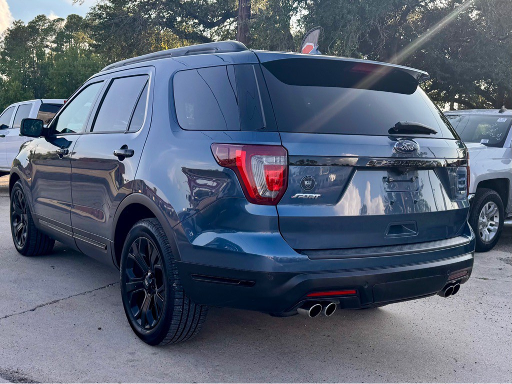 2019 Ford Explorer Image 7
