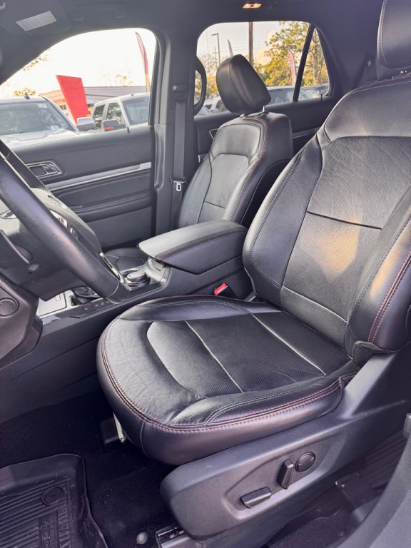 2019 Ford Explorer Image 11