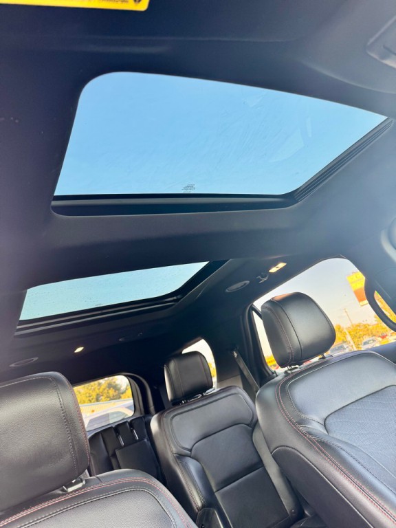 2019 Ford Explorer Image 17