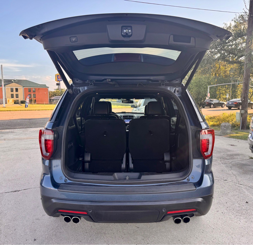 2019 Ford Explorer Image 19