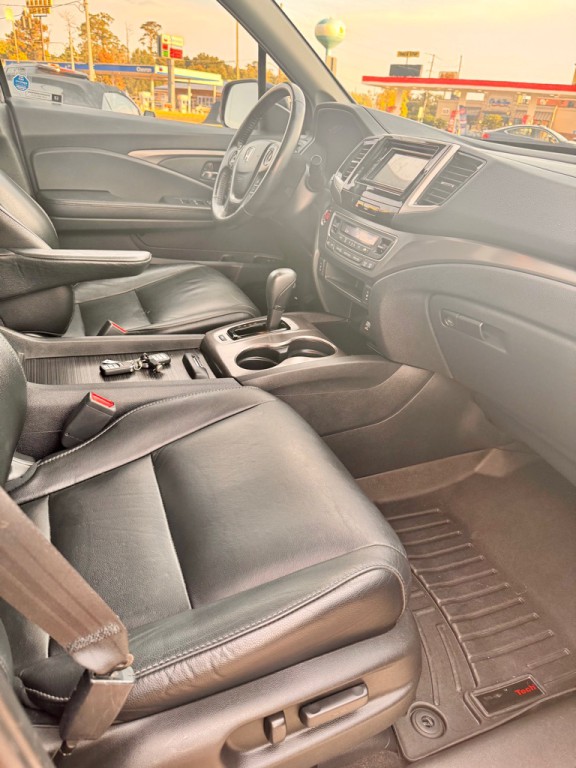 2016 Honda Pilot Image 12