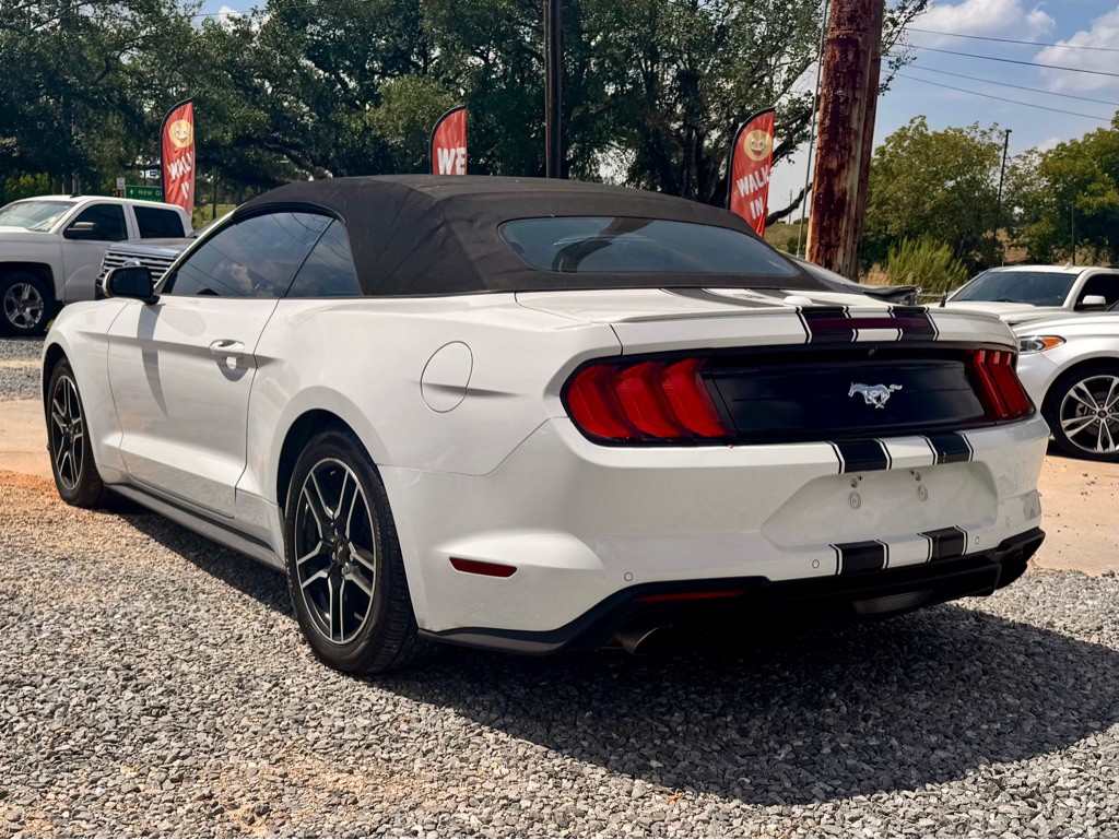 2018 Ford Mustang Image 7