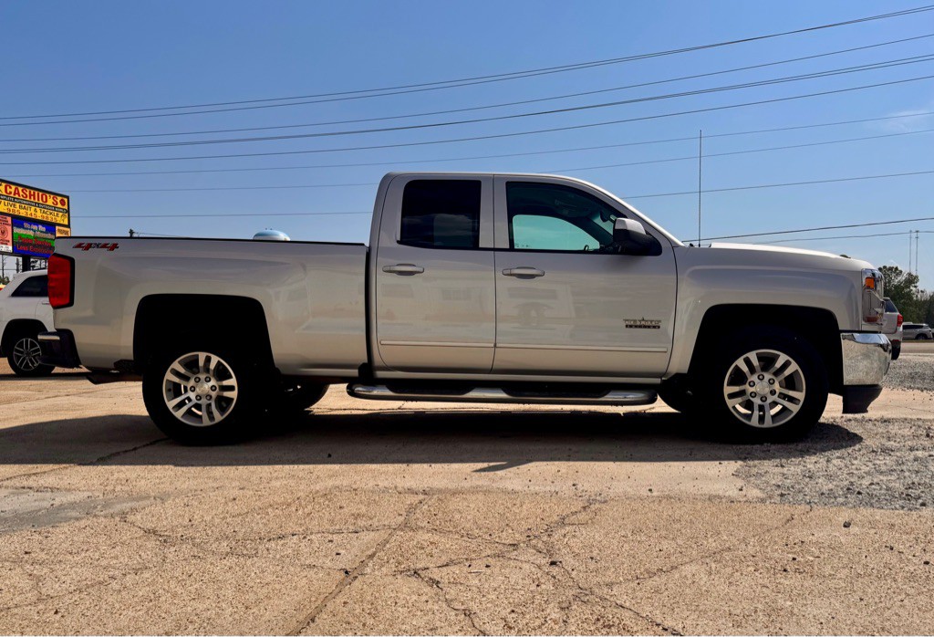 2018 Chevrolet Silverado 1500 Image 4