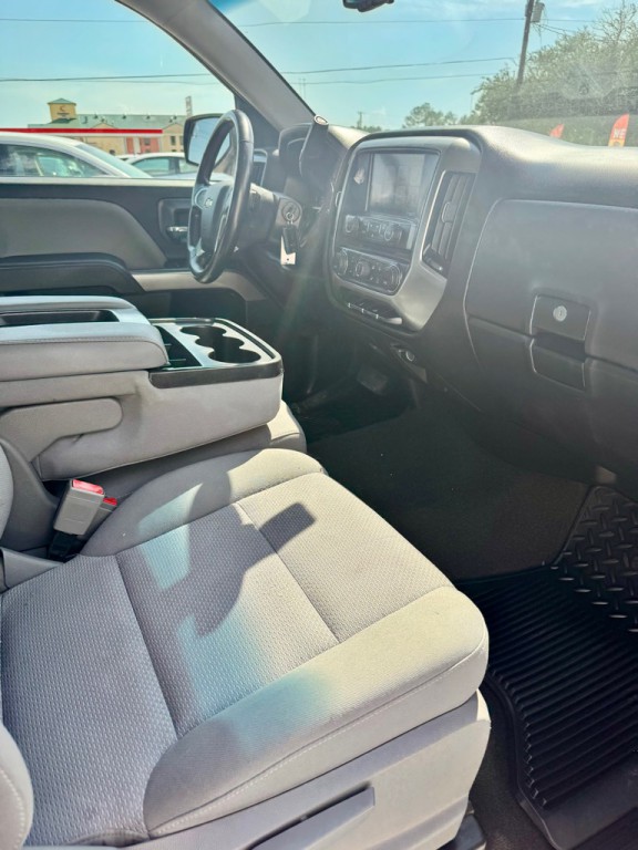 2018 Chevrolet Silverado 1500 Image 12