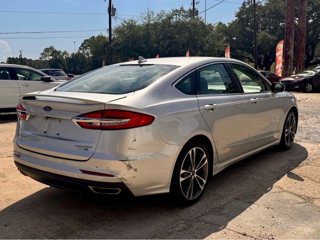 2019 Ford Fusion Image 5