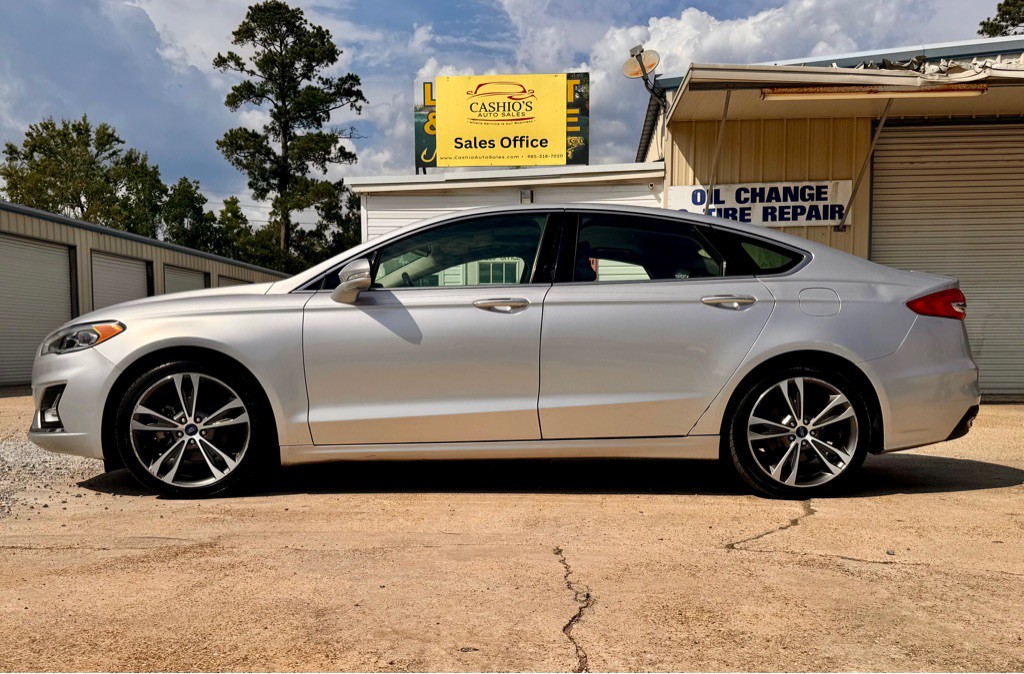 2019 Ford Fusion Image 8