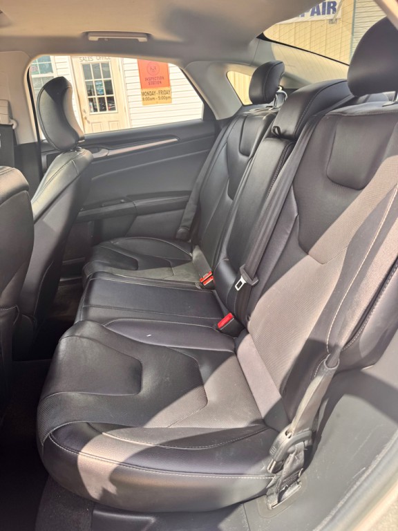 2019 Ford Fusion Image 13