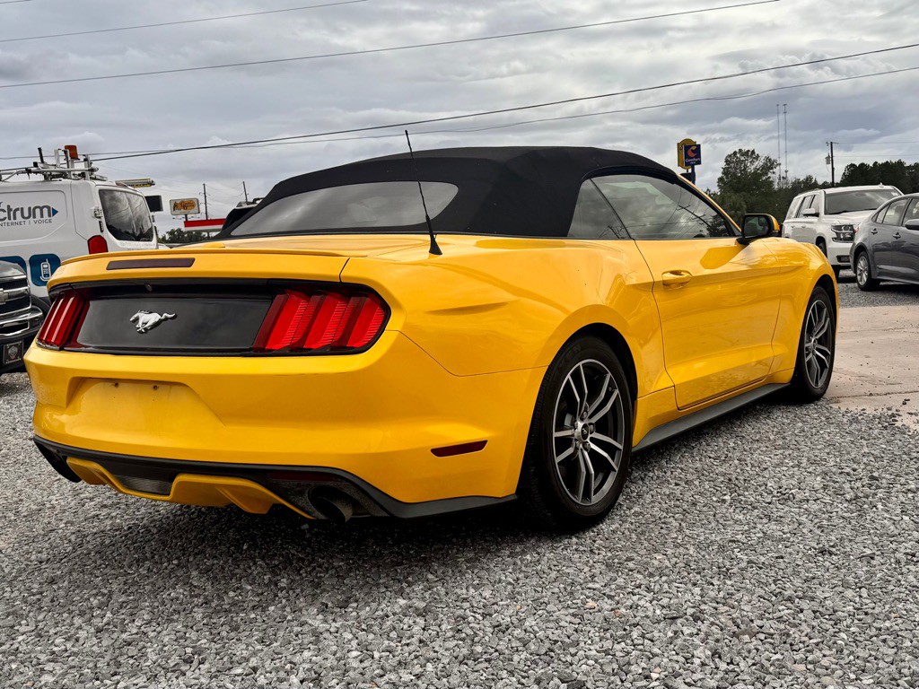 2017 Ford Mustang Image 5