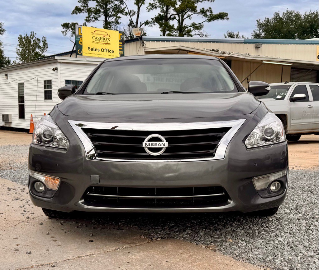 2015 Nissan Altima Image 2