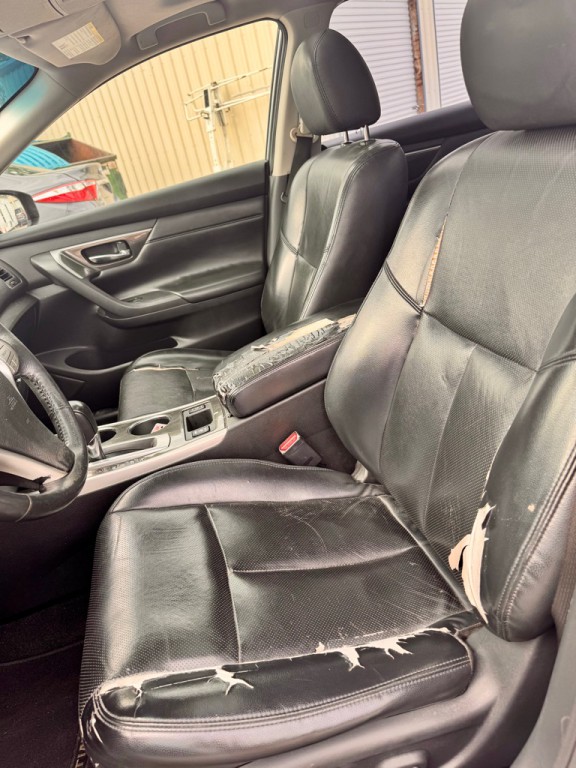 2015 Nissan Altima Image 11