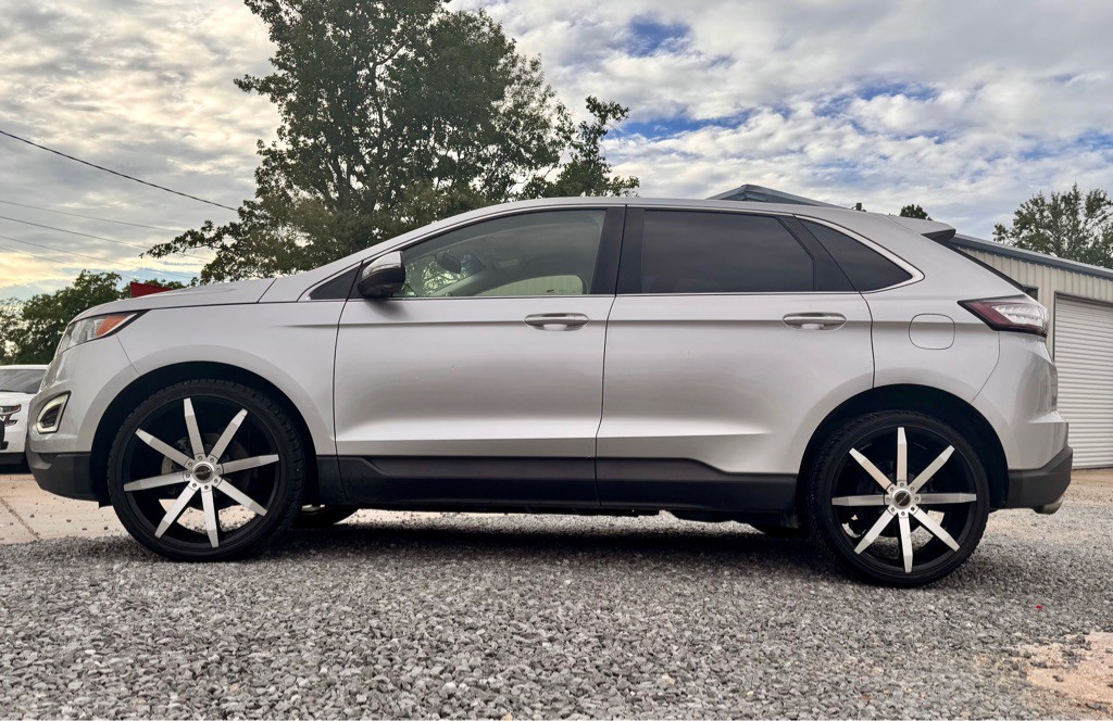 2018 Ford Edge Image 8