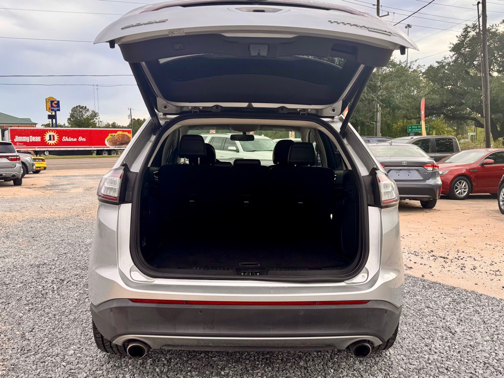 2018 Ford Edge Image 17