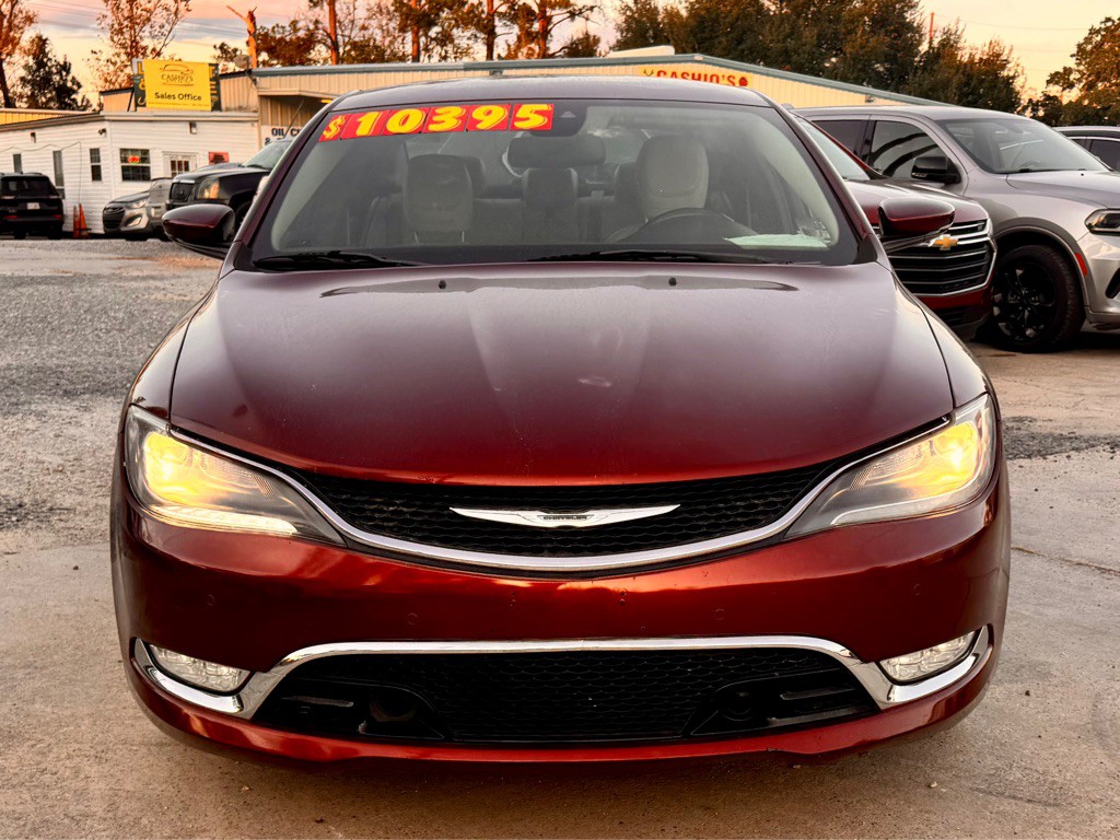 2015 Chrysler 200 Image 2