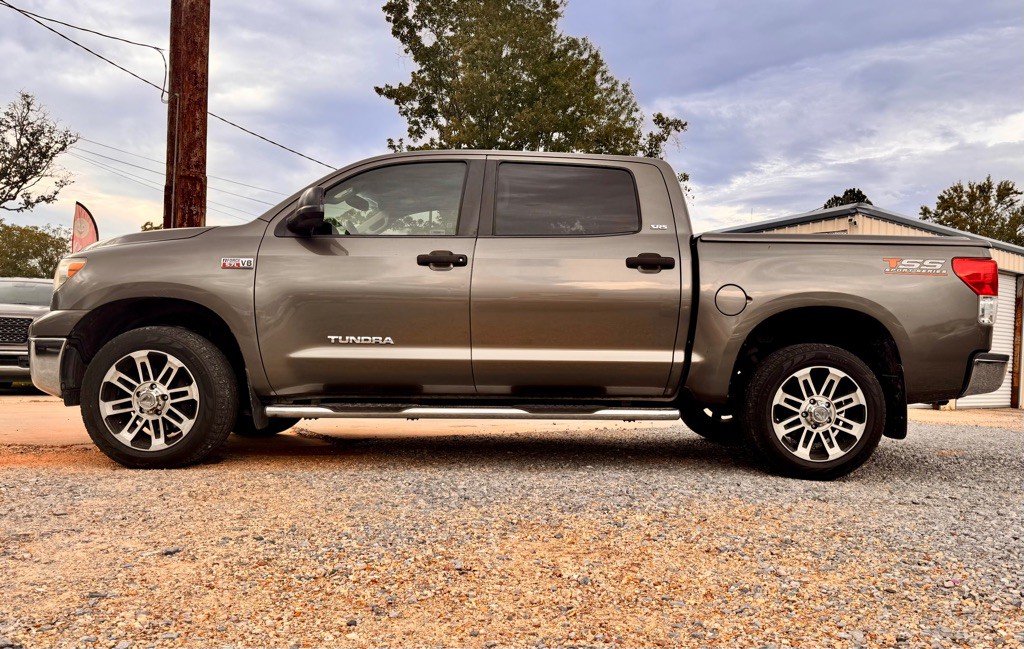 2012 Toyota Tundra Image 8