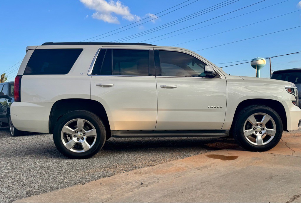 2015 Chevrolet Tahoe Image 4