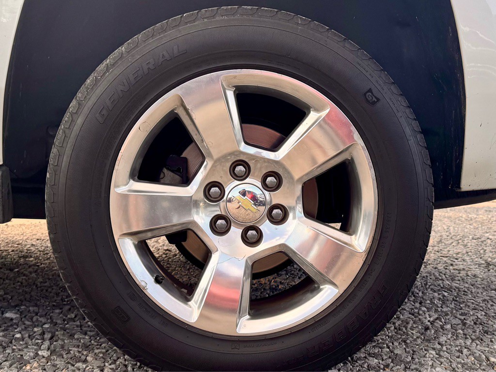 2015 Chevrolet Tahoe Image 9