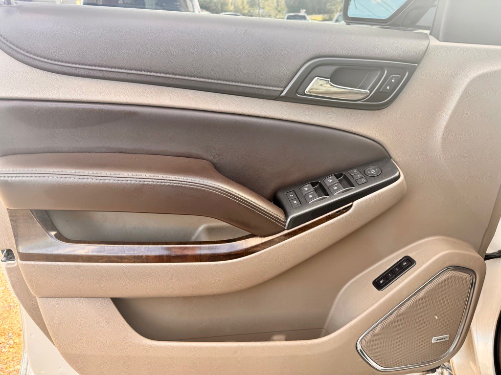 2015 Chevrolet Tahoe Image 10
