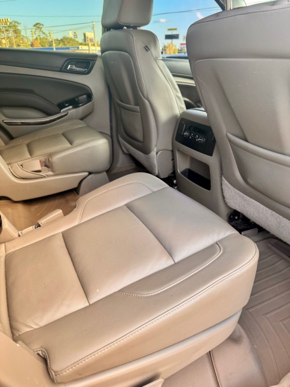 2015 Chevrolet Tahoe Image 14